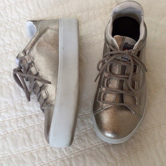 Goats Metallic Silver Platform Sneakers, 7 - Picture 6 of 8